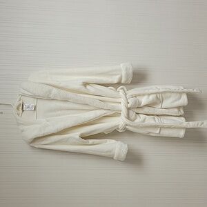 Pottery Barn teen cream small women's plush hooded bathrobe. Recycled polyester